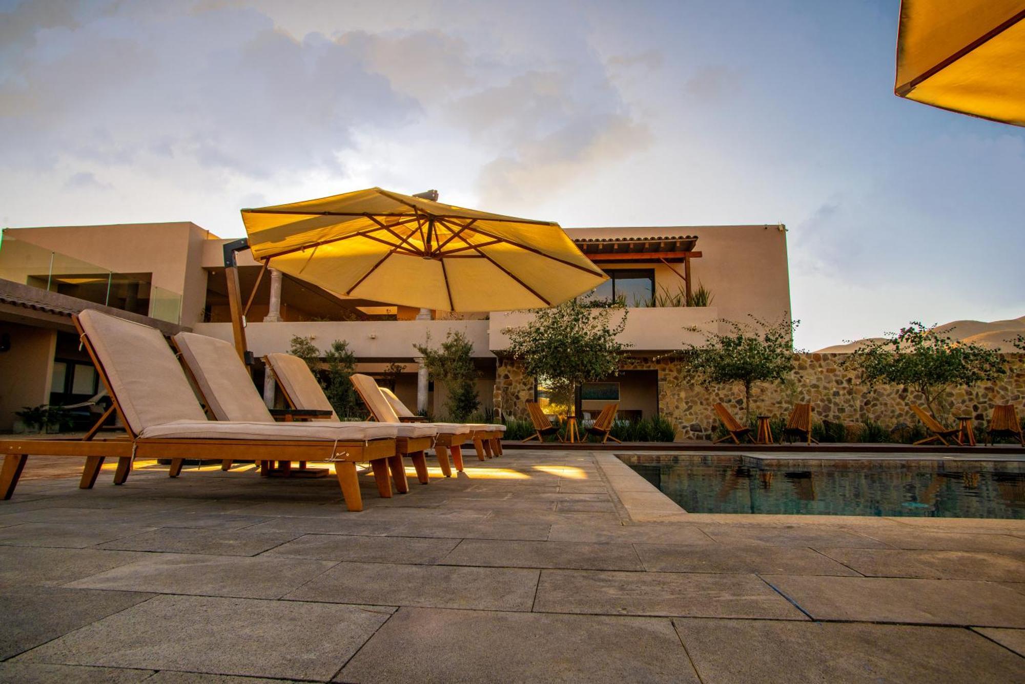 Hotel Flores De Sal-Валье-де-Гуадалупе Экстерьер фото